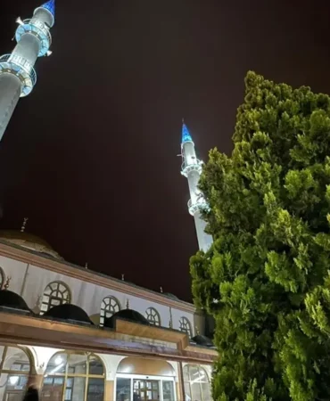 Sakarya-ve-Duzce8217de-Ramazan-Coskusu-Ilk-Teravih-Namazi-Kilindi-featured