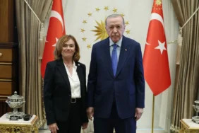 Cumhurbaskani-Erdogan-Ispanya-Anayasa-Mahkemesi-Baskanvekili-Huertas-ile-bir-araya-geldi-featured
