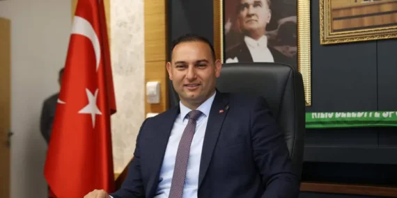 Kilis-Belediye-Baskani-Bilecen-CHP8217den-Ayrildi-featured