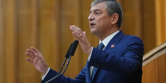 Ozgur-Ozel8217den-Kurultay-ve-Parti-Ihtimalleri-Hakkinda-Aciklama-featured
