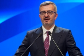 Duran-Aniyor-Edebiyatci-Ozdenoren-Vefatinin-4.-Yildonumunde-featured