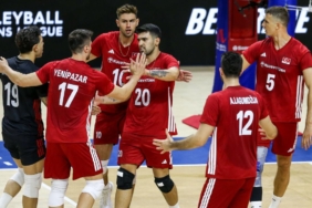 Milli-Erkek-Voleybol-Takimi8217ndan-Sirbistan8217a-Karsi-6.-Zafer-featured