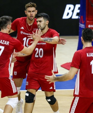 Milli-Erkek-Voleybol-Takimi8217ndan-Sirbistan8217a-Karsi-6.-Zafer-featured