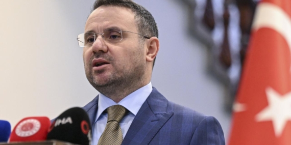 Bakan-Gurlek8217ten-Cocuk-Guvenligi-Vurgusu-Mucadele-Surecek-featured