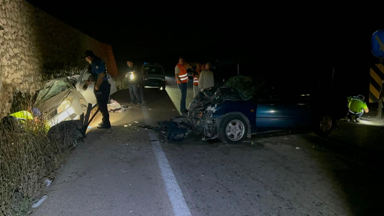 Bursa8217da-Trafik-Kazasi-2-Kisi-Vefat-Etti-6-Kisi-Yaralandi-featured