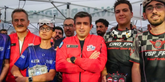 Selcuk-Bayraktar-Sirnak039ta-TEKNOFEST-Dron-Sampiyonasi039na-katildi-featured