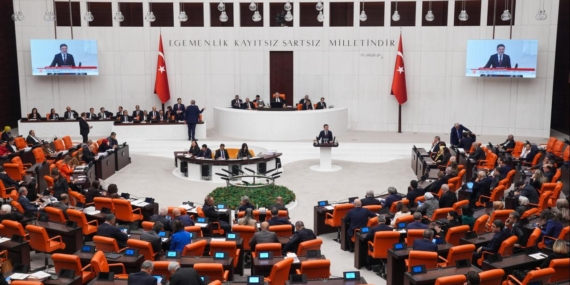 TBMM8217de-Suca-Suruklenen-Cocuklar-Icin-Yasal-Duzenleme-Gorusuldu-featured