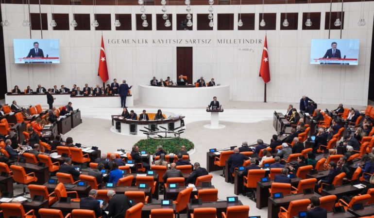 TBMM8217de-Suca-Suruklenen-Cocuklar-Icin-Yasal-Duzenleme-Gorusuldu-featured