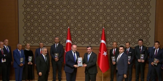 TRT8217den-Anadolu-Medya-Odulleri8217nde-3-Basari-featured