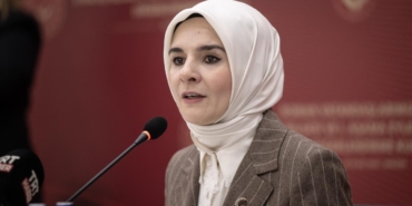 Bakan-Goktastan-Uc-Isme-Fon-Iftirasi-Nedeniyle-Suc-Duyurusu-featured
