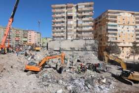 Diyarbakirda-77-Kisiye-Mezar-Olan-Apartman-Icin-Yeni-Dava-featured