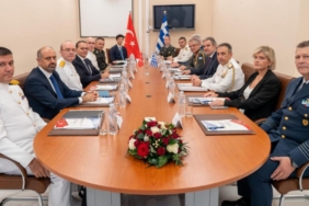 Turkiye-ve-Yunanistan-Heyetleri-Giritte-Bir-Araya-Geldi-featured